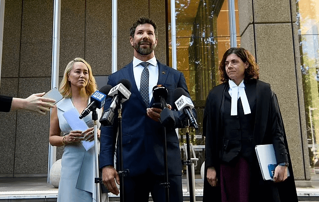 court (1)